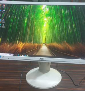 مانیتور گیمینگ 24 اینچ سفید AOC مدل E2460P استوک
